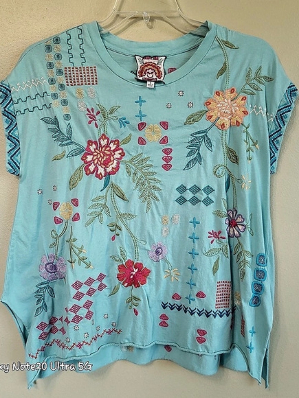 Johnny Was Katie Relaxed Drape Tee Embroidered Boho Aqua Blue Cotton T-Shirt EUC